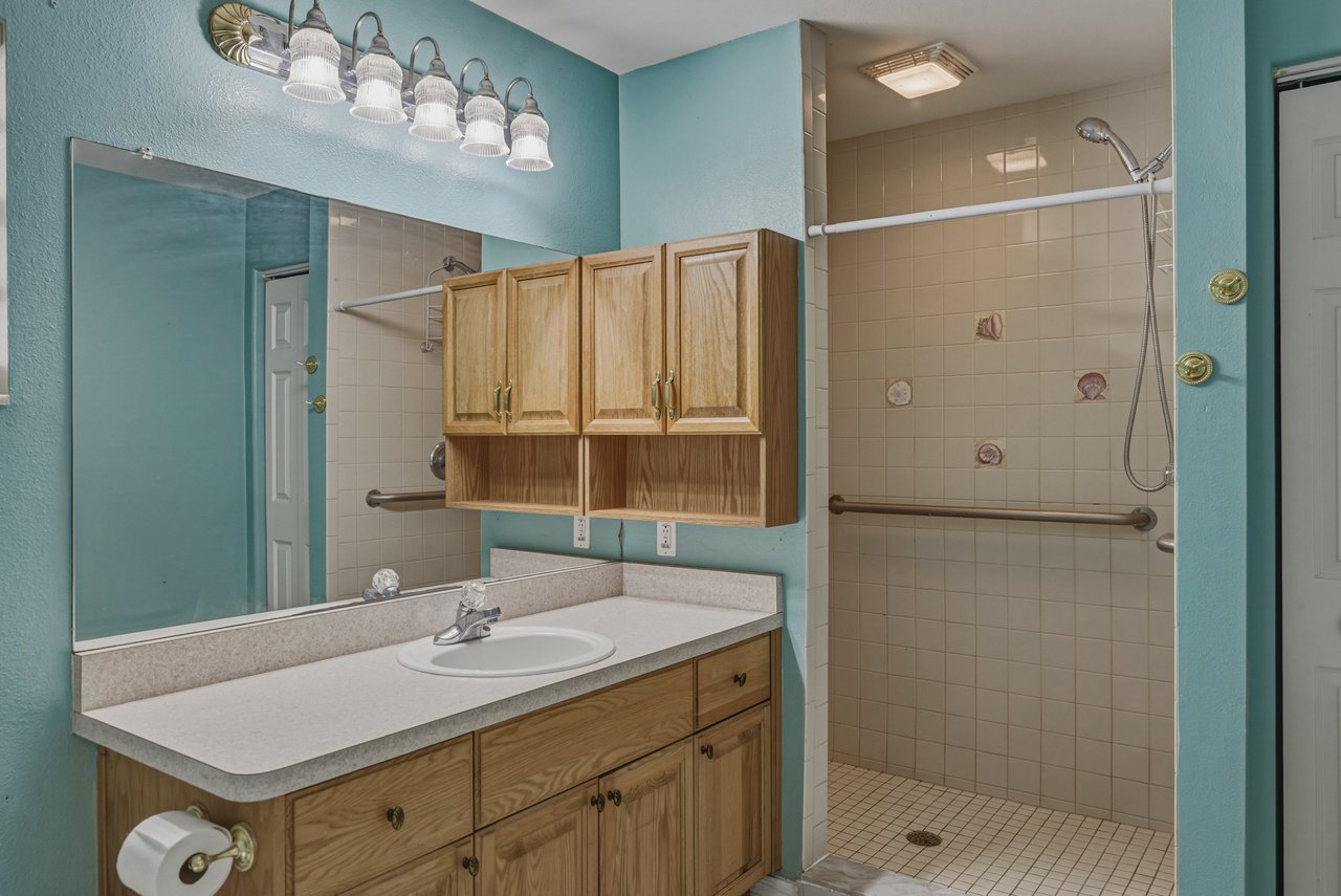 37634 HIDDEN PARK CT
