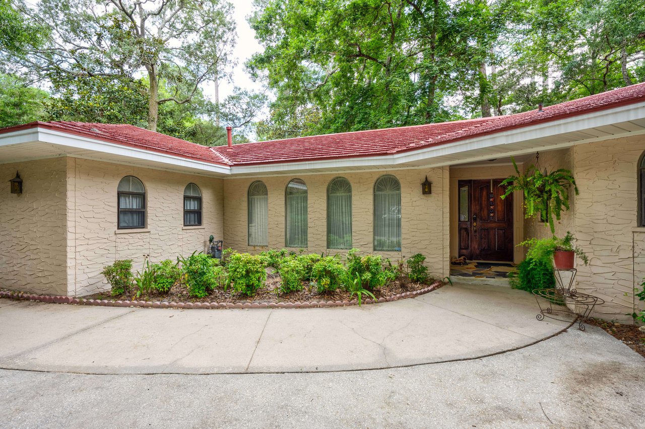 2802 Edgewater Dr Niceville FL 32578