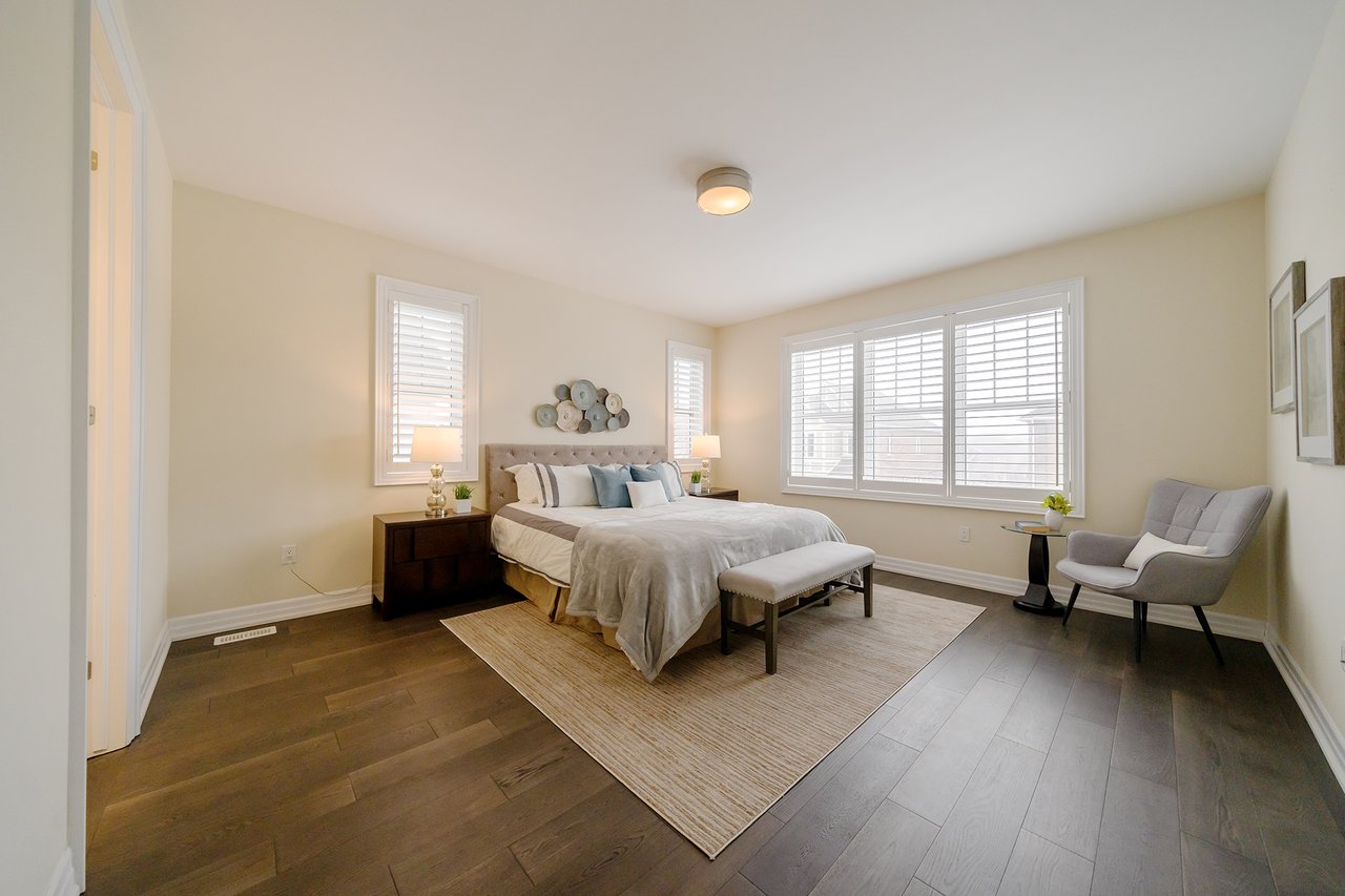 3209 Daisy Way, Oakville, ON L6M 1L4