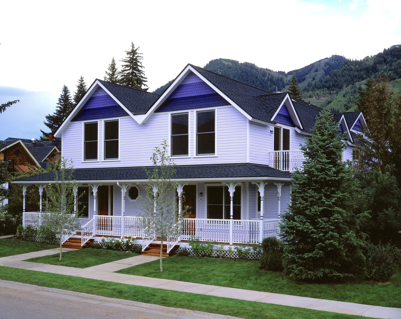 Charming Victorian Townhome