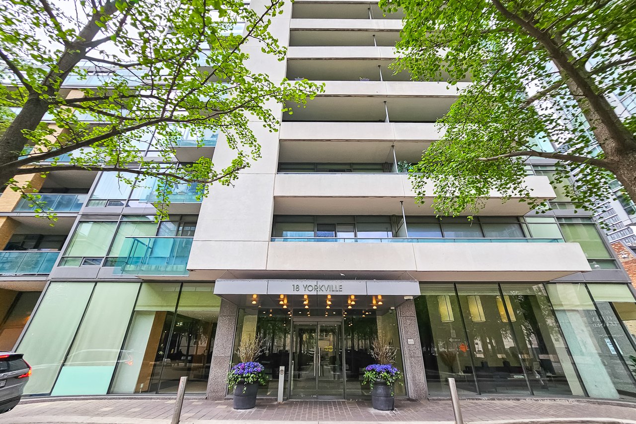 SOLD: Luxury Living