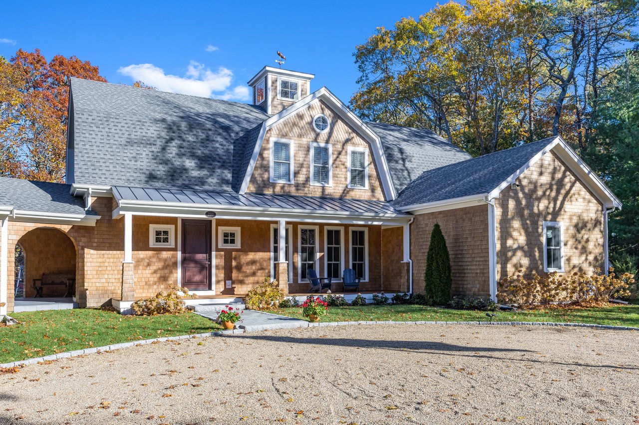 A Turnkey Seapuit Offering in Osterville