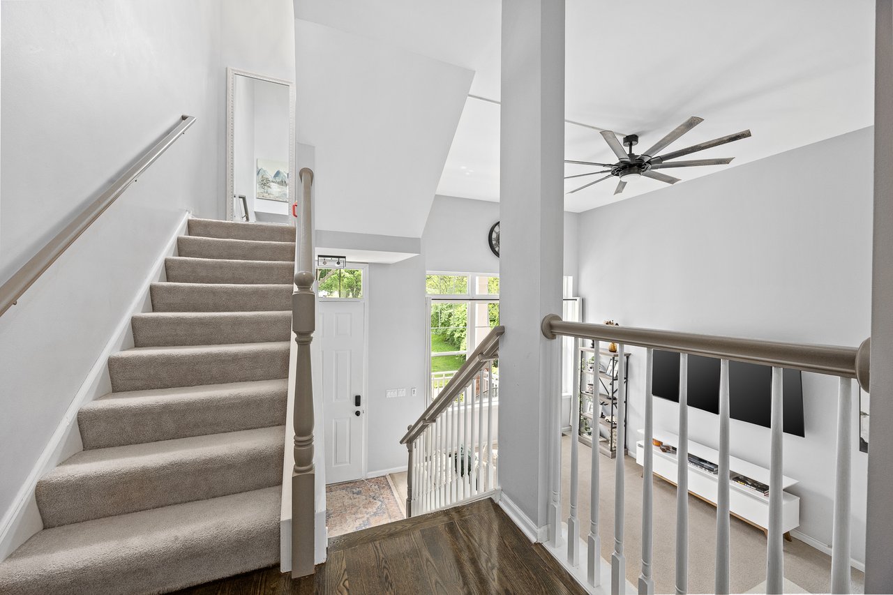 1103 Longwood Dr