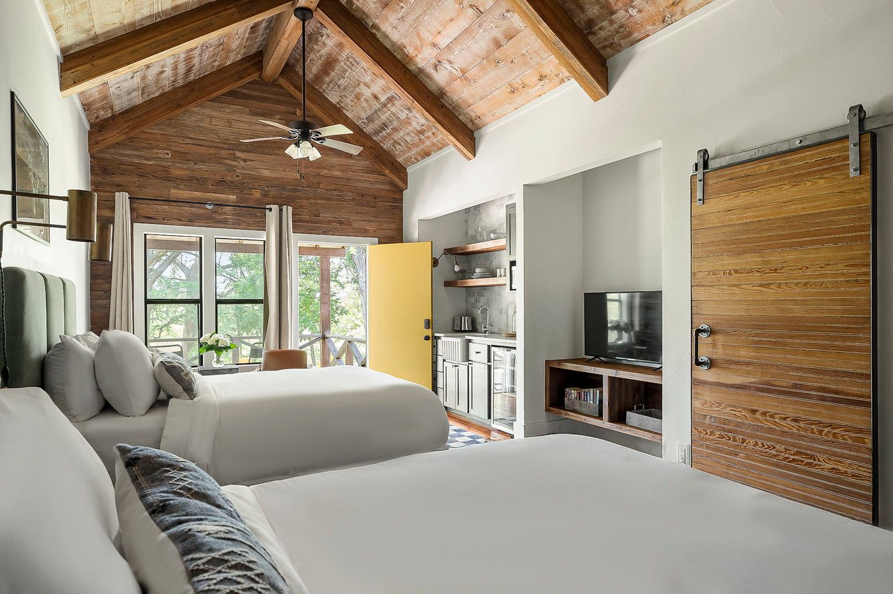 CAMP COMFORT