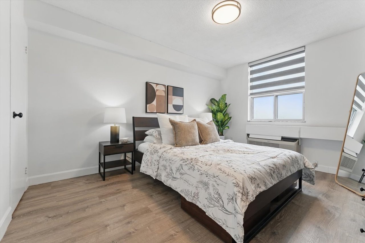 966 Inverhouse Dr 709