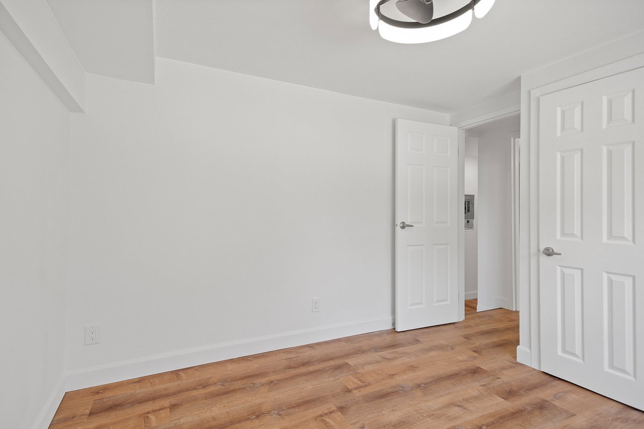 1328 Gerrard Street E Unit: 203