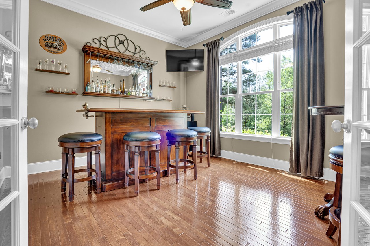 216 Colonial Ridge Drive