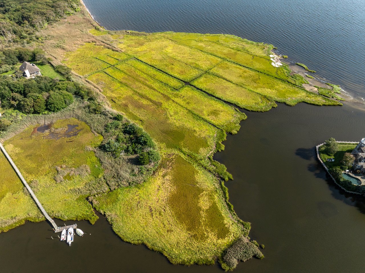 Bayward: The Hamlet’s Most Remarkable Water Views