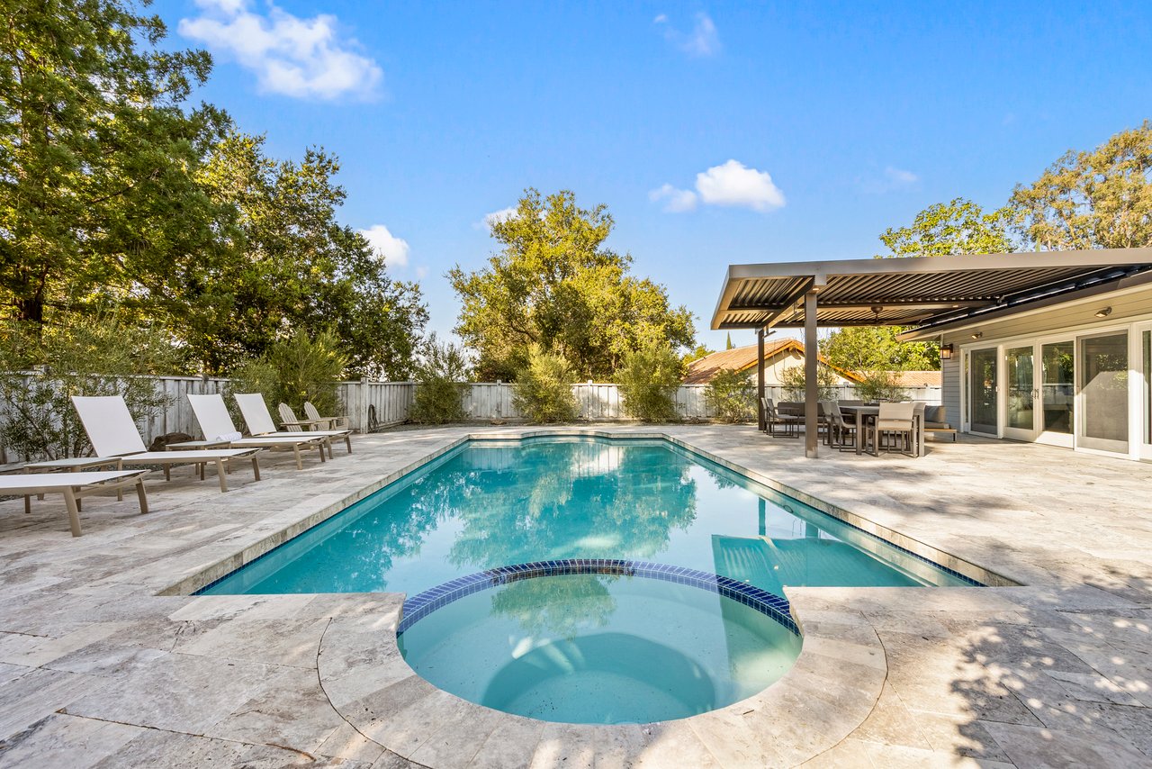114 Nina CT