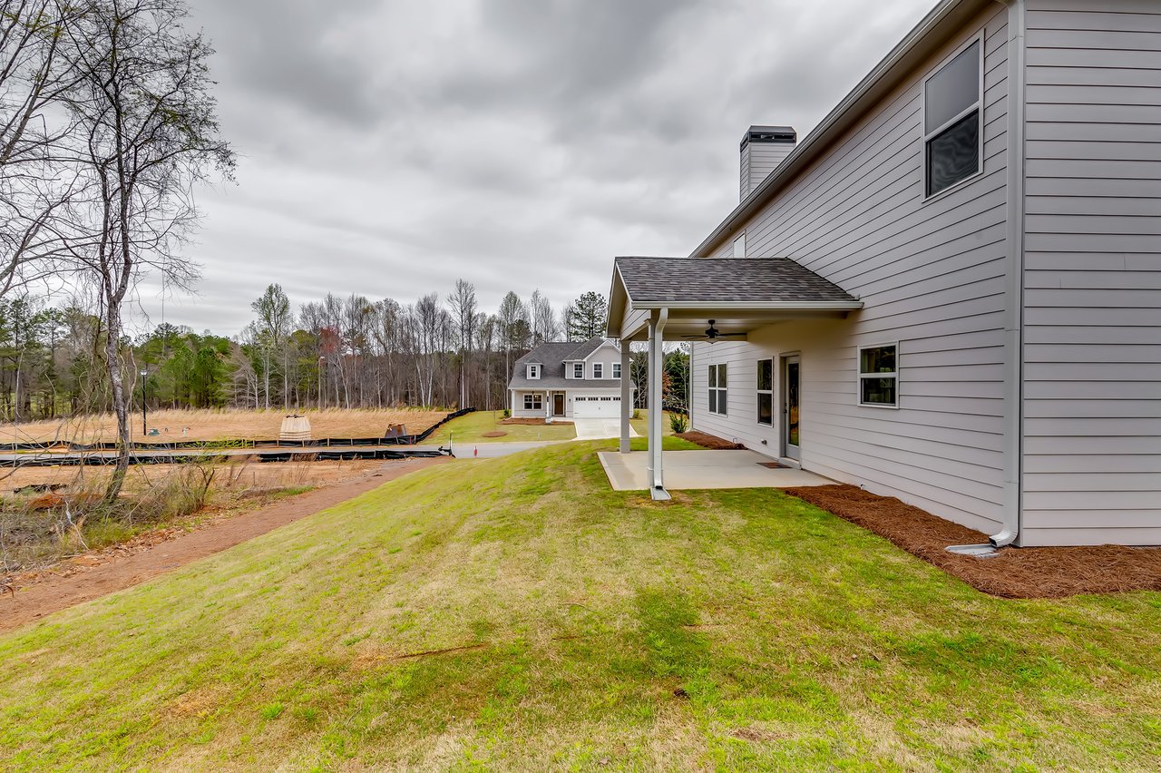 212 Preserve Dr