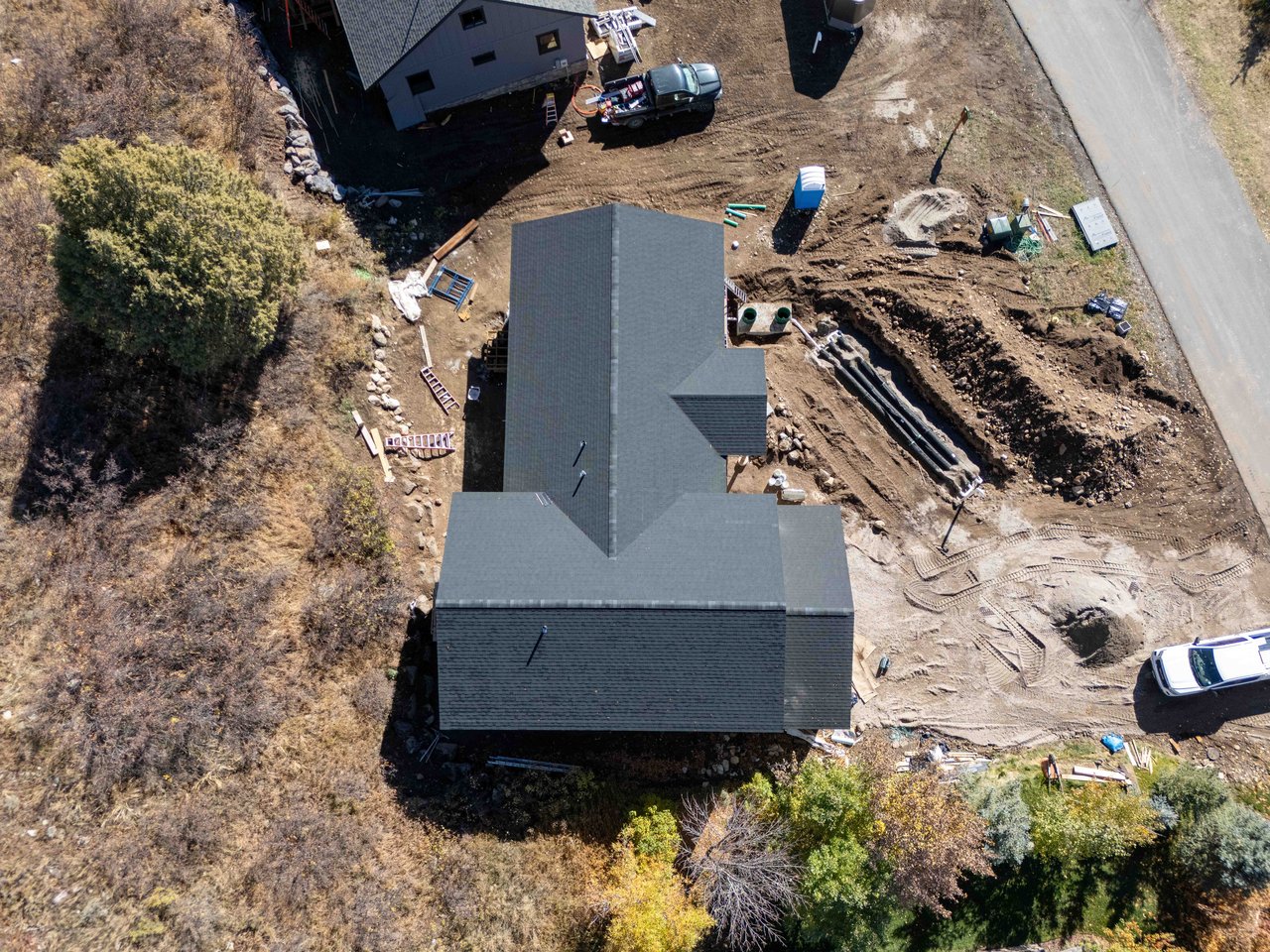 190 MEADOW RIDGE Drive