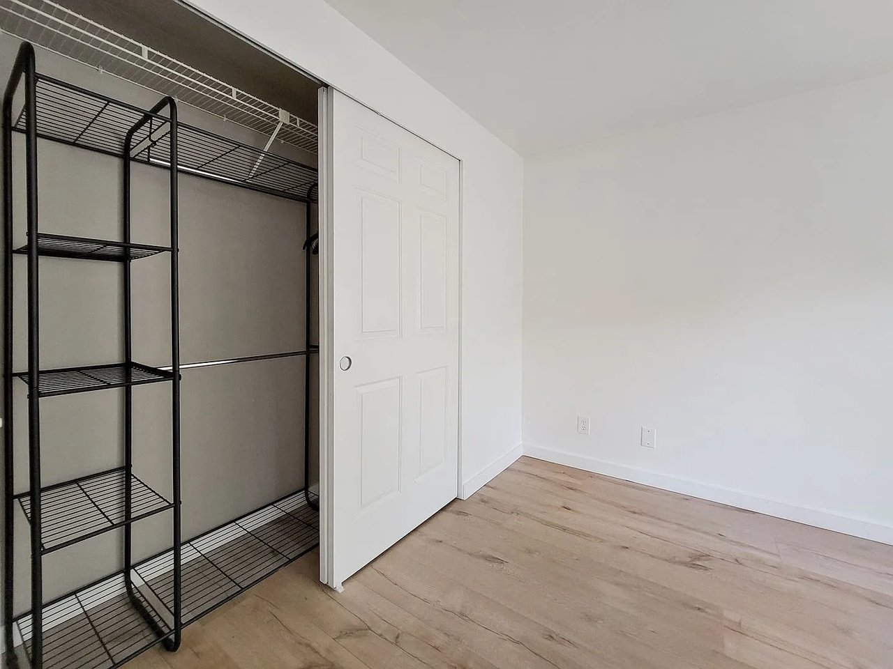 9838 NE 122nd St APT Q201