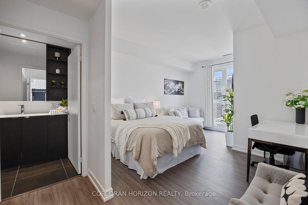 DOWNTOWN MODERN CHARM