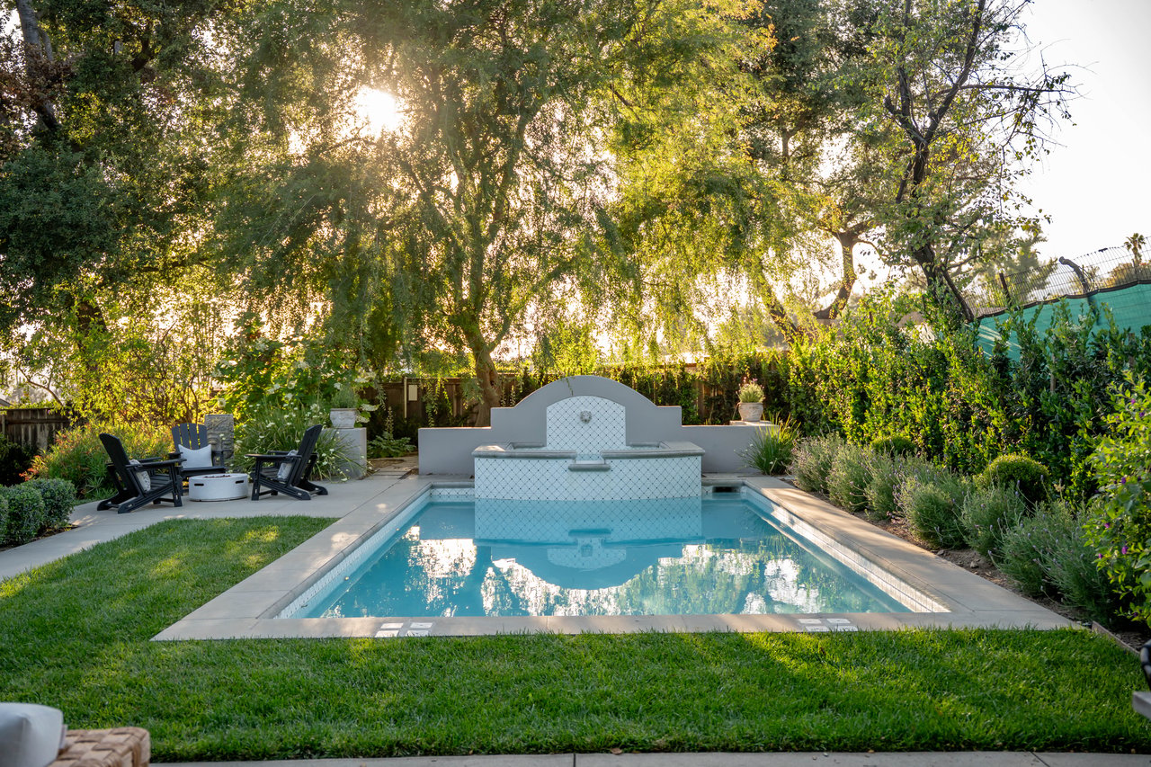 2927 Santa Rosa Avenue