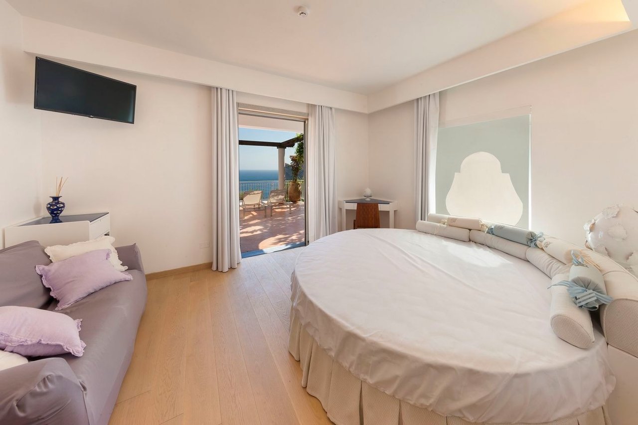 Reintroduce the Villa Bepina