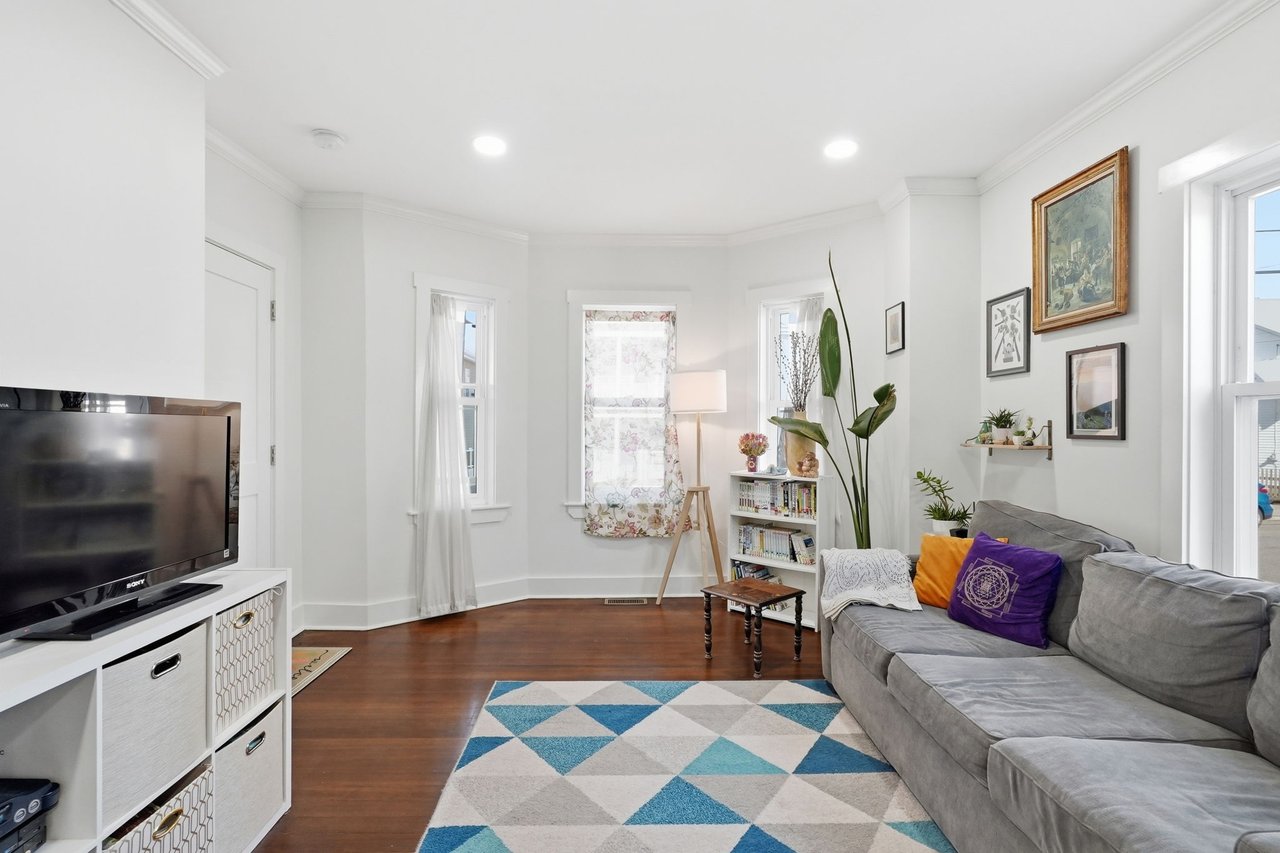 18 Phelps St #1 Salem, MA 