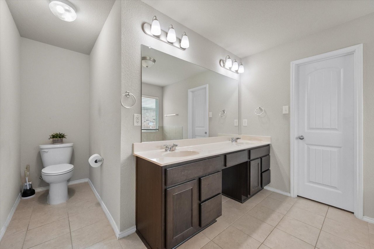 4411 Horsemint Cove