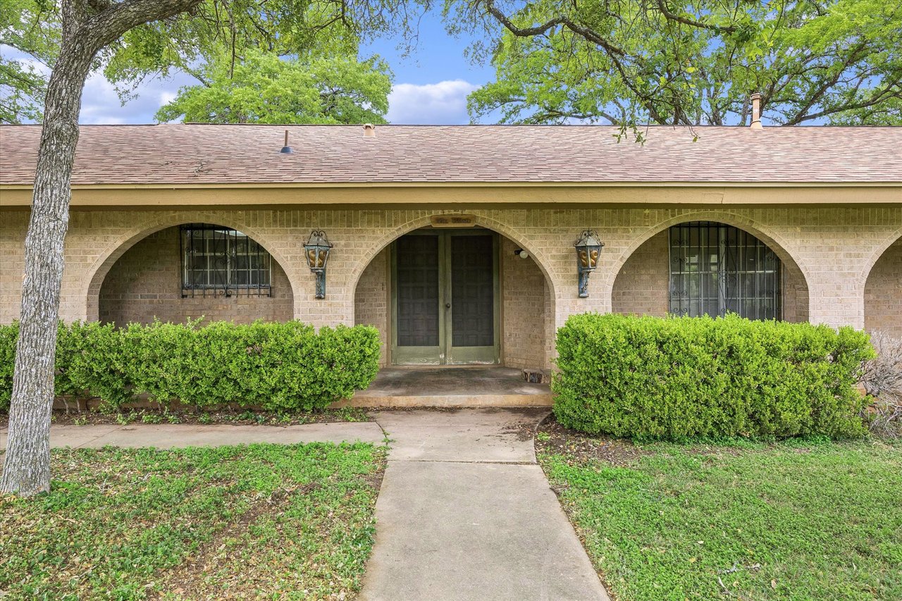 3910 McNeil Dr