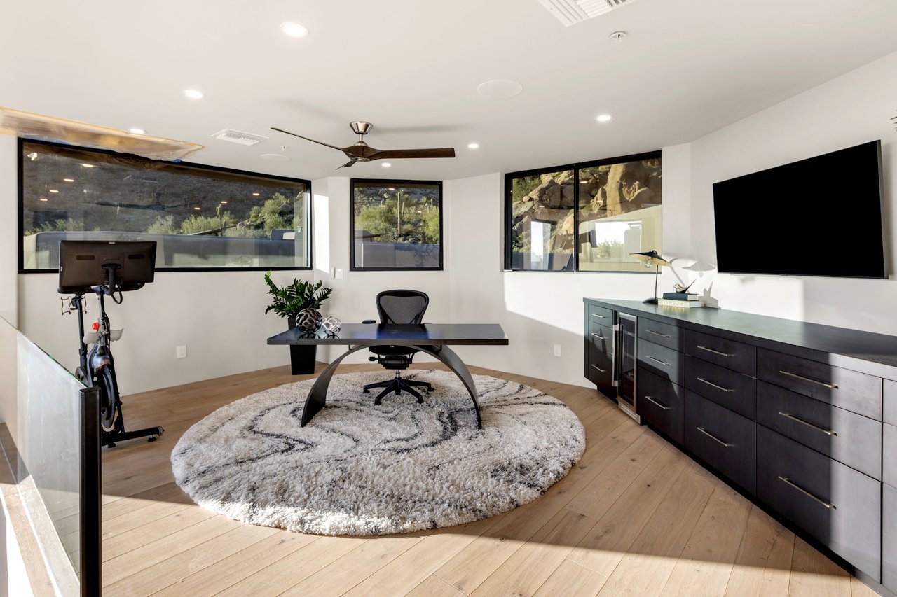 10040 E Happy Valley Road, 1039, Scottsdale Unit: 1039