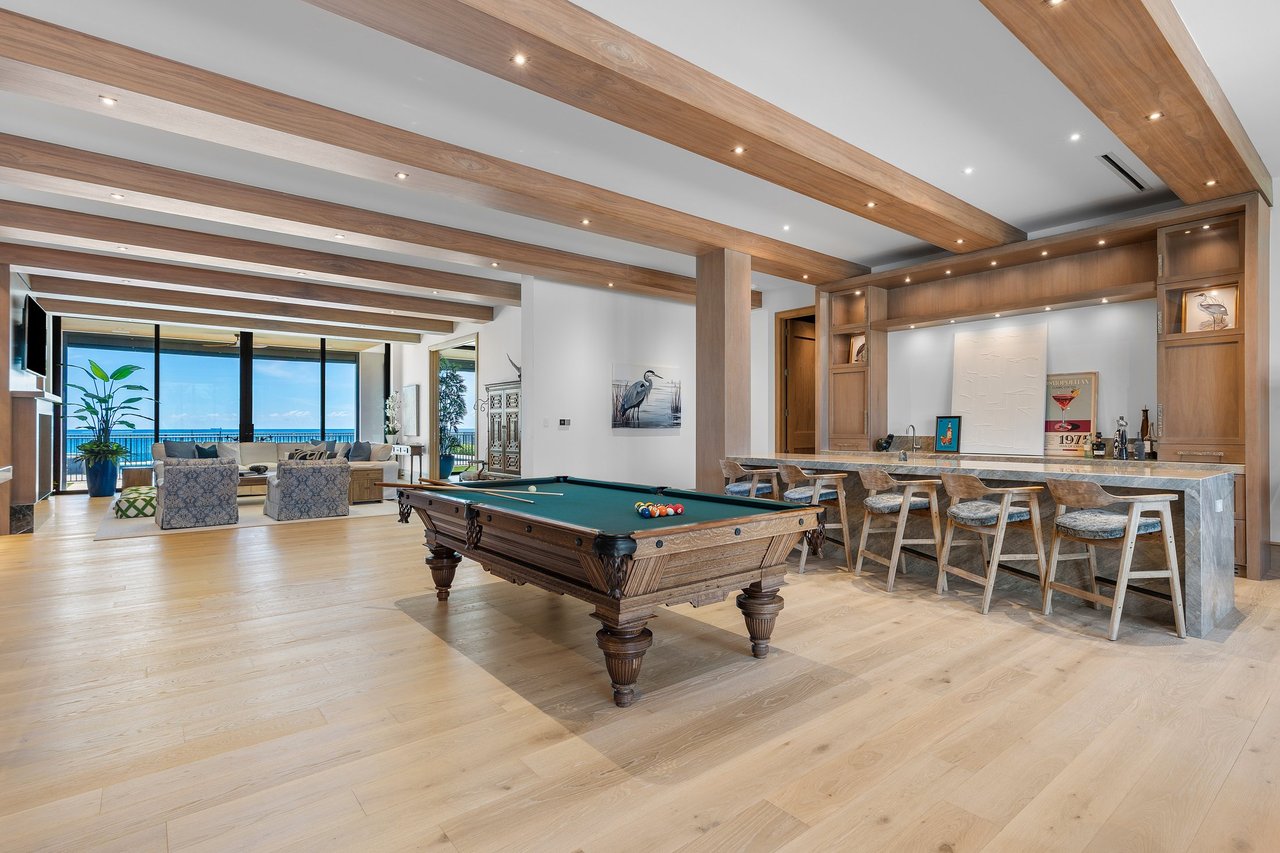 The Manalapan Estate of a Campbell Soup Heiress Lists For $85M