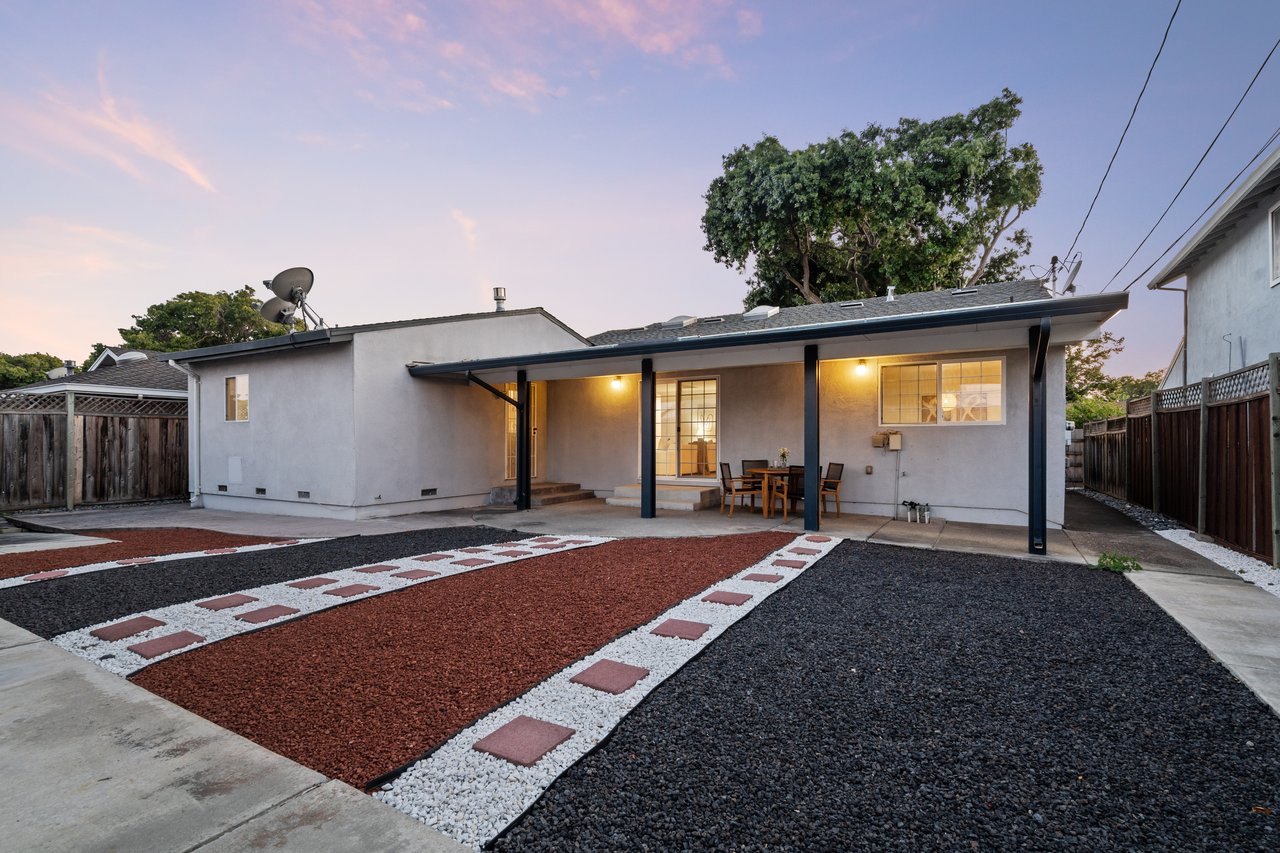 1459 Blackfield Drive