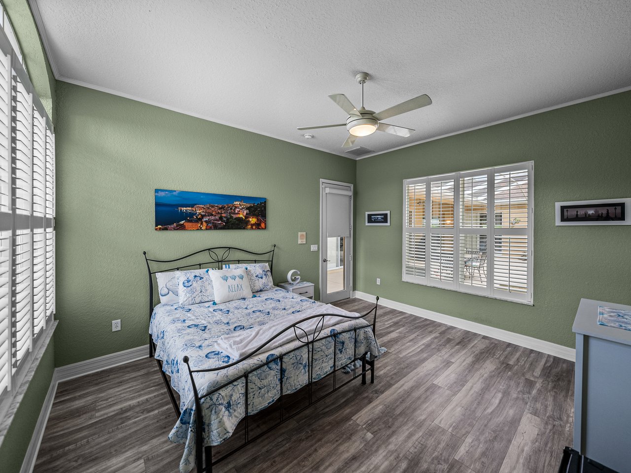 12413 WOODLANDS CIR
