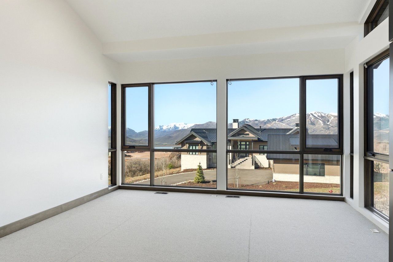 11004 N Wrangler Circle