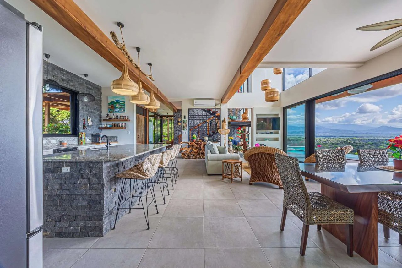 Iconic Luxury Estate With Unmatched Mountain Views