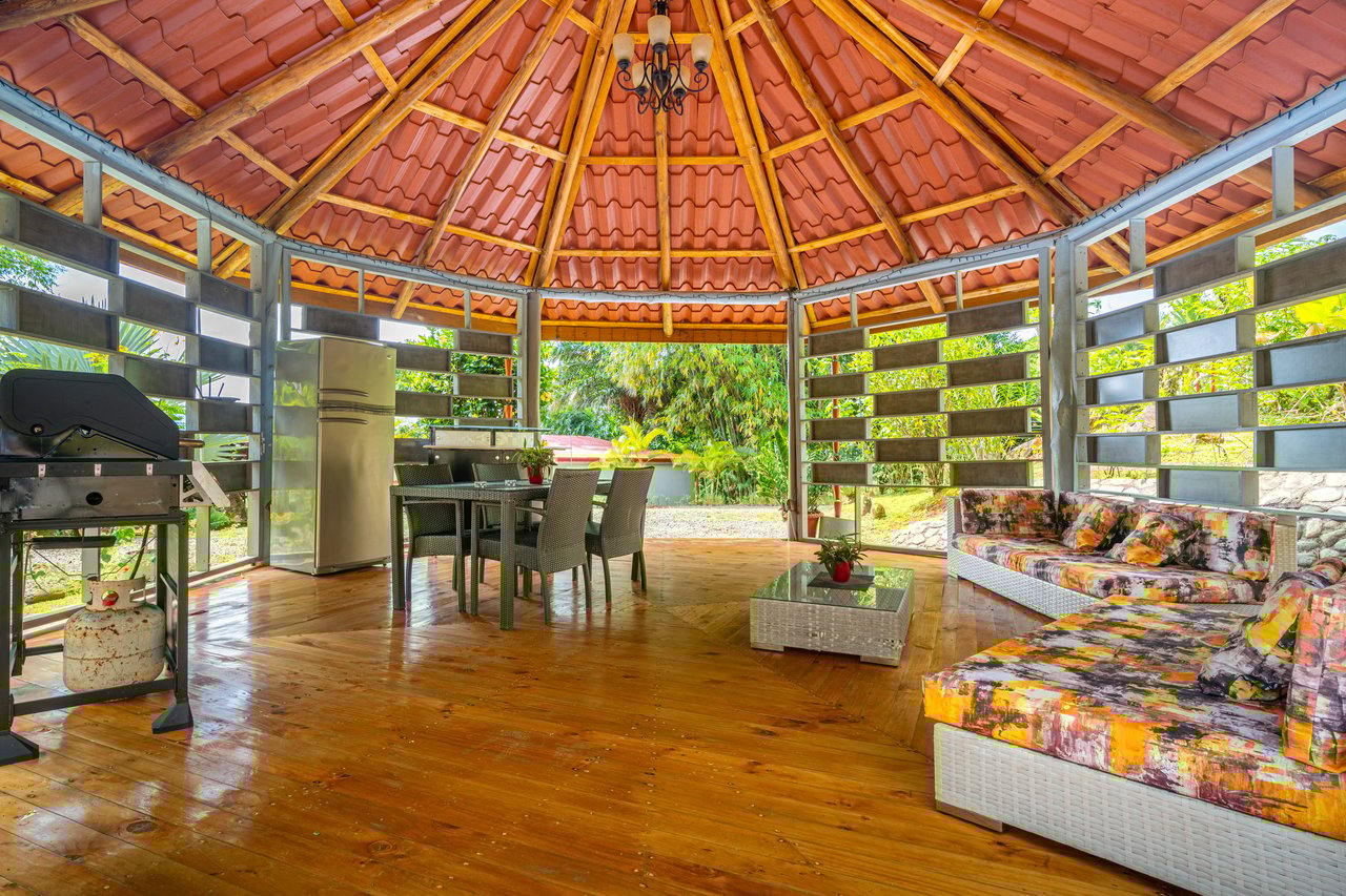Sueños de Mariposa – A Boutique Paradise in the Hills of Lagunas.  Stunning Views!