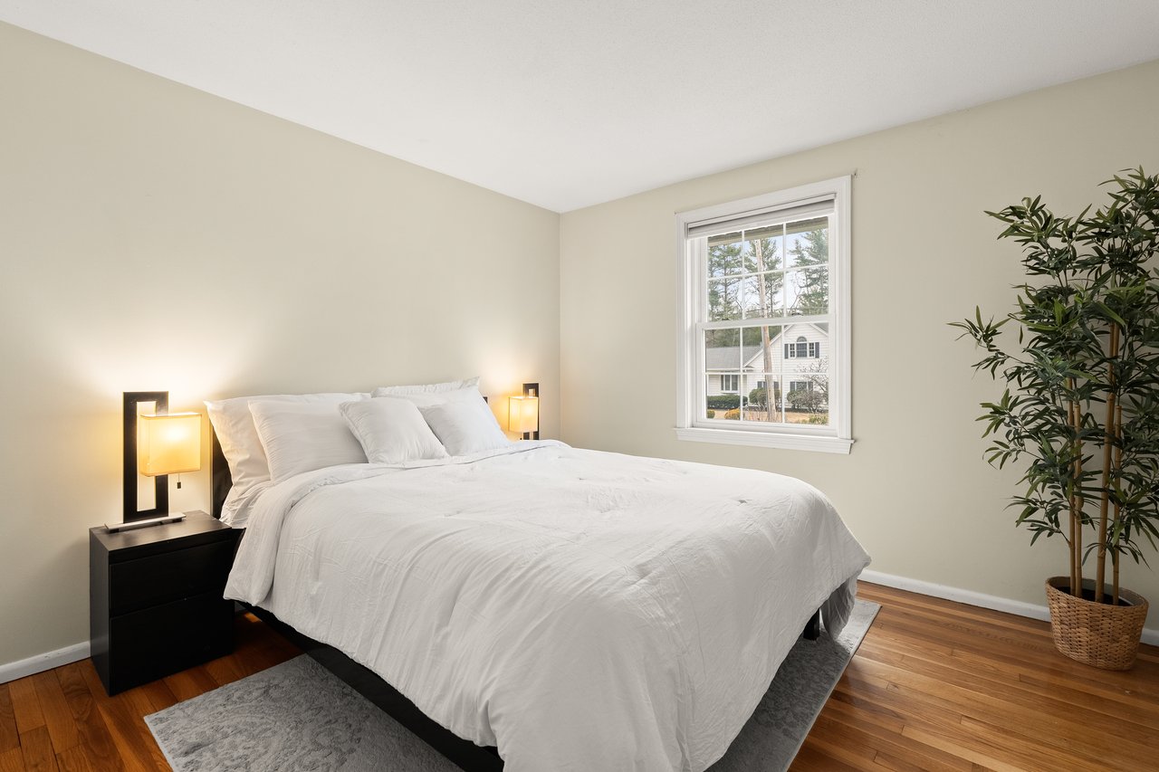 90 Helena Rd Marshfield