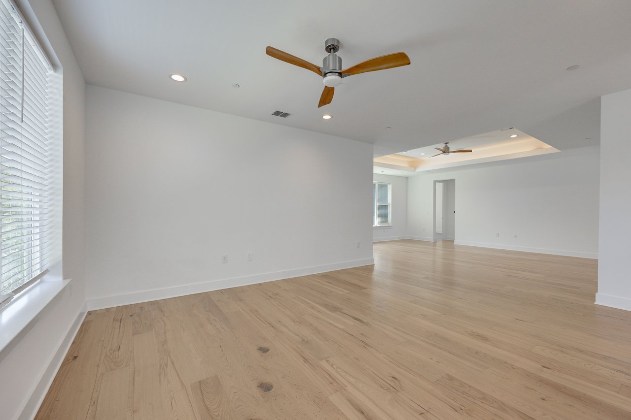 4011 Independent WAY