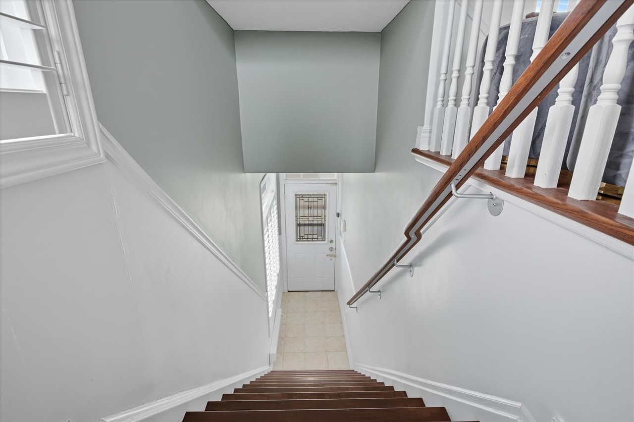#23 - 20 Greensborough village Circ