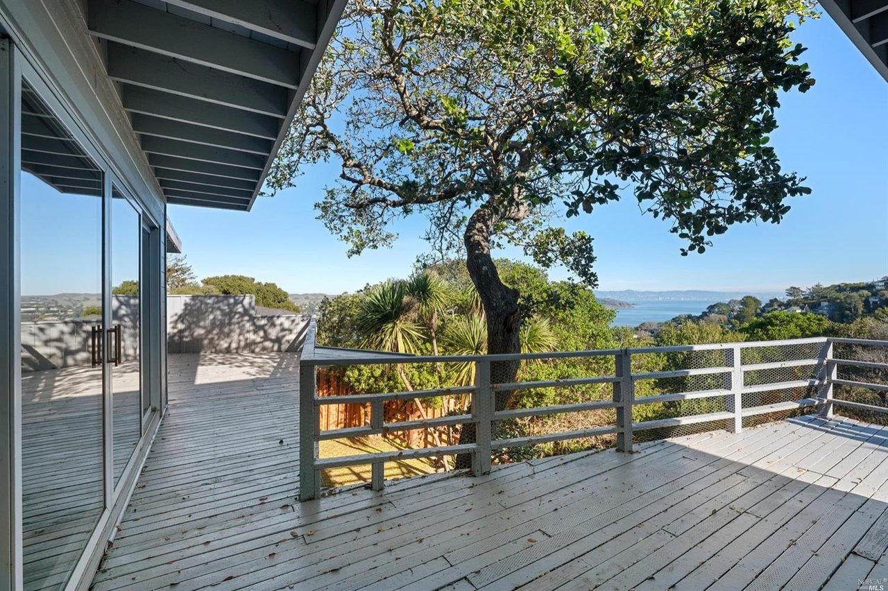 75 Monte Mar Dr