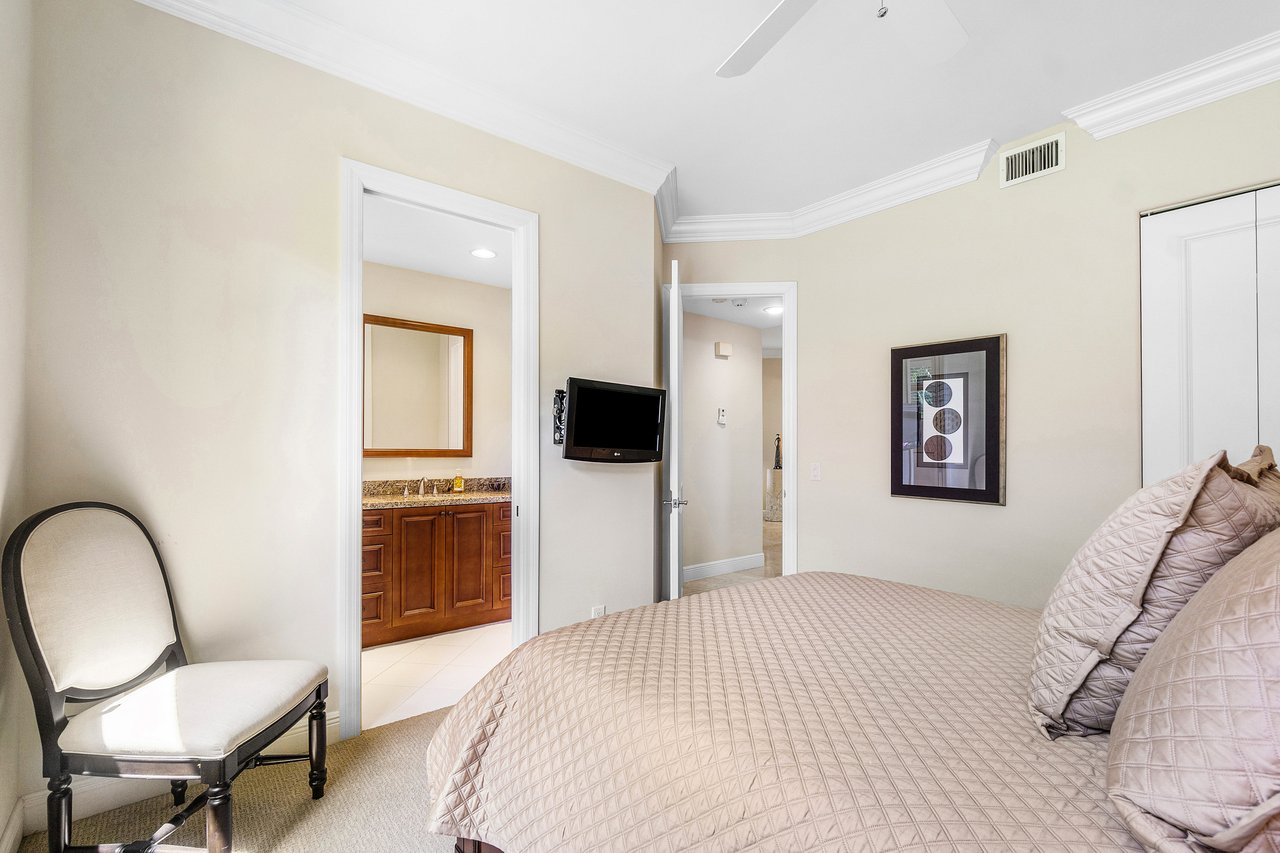 16844 ISLE OF PALMS DR A