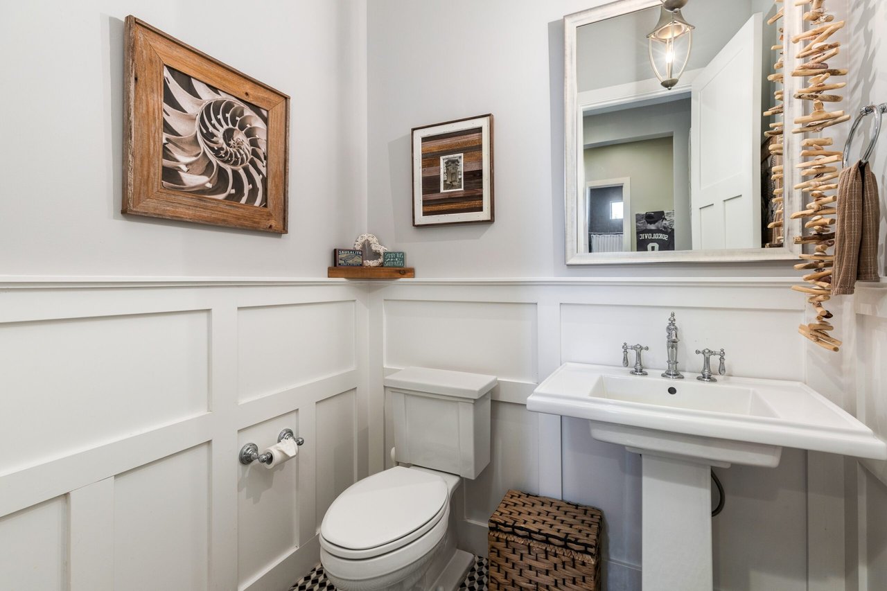 6647 E Calle Redondo