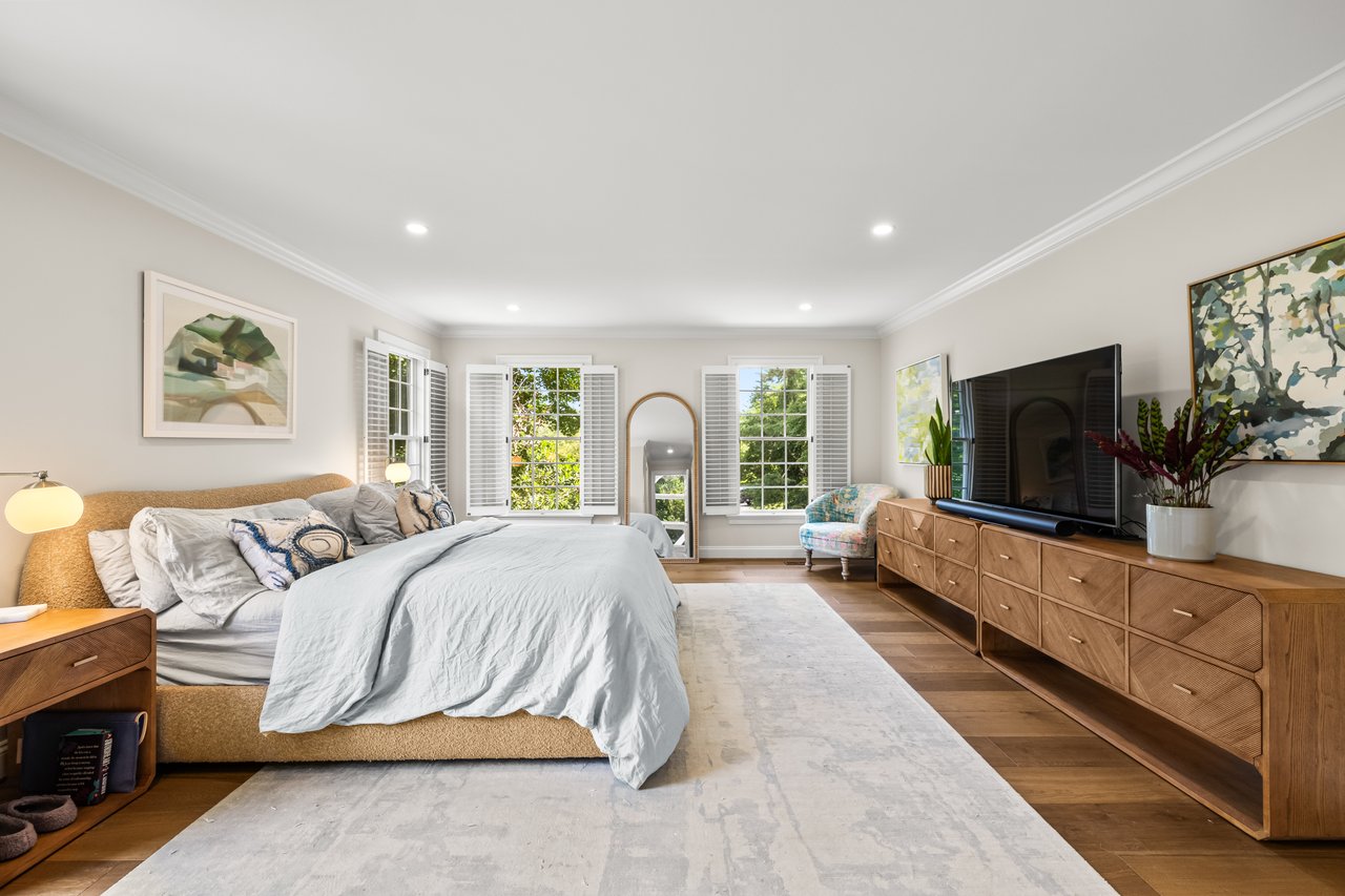Waterford Colonial