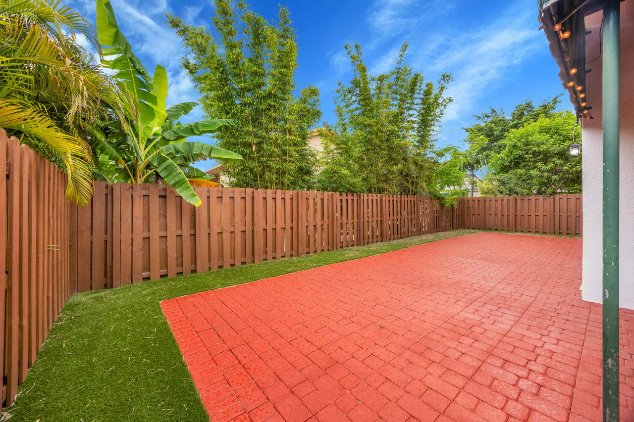 Just Listed at Costa Verde in Doral