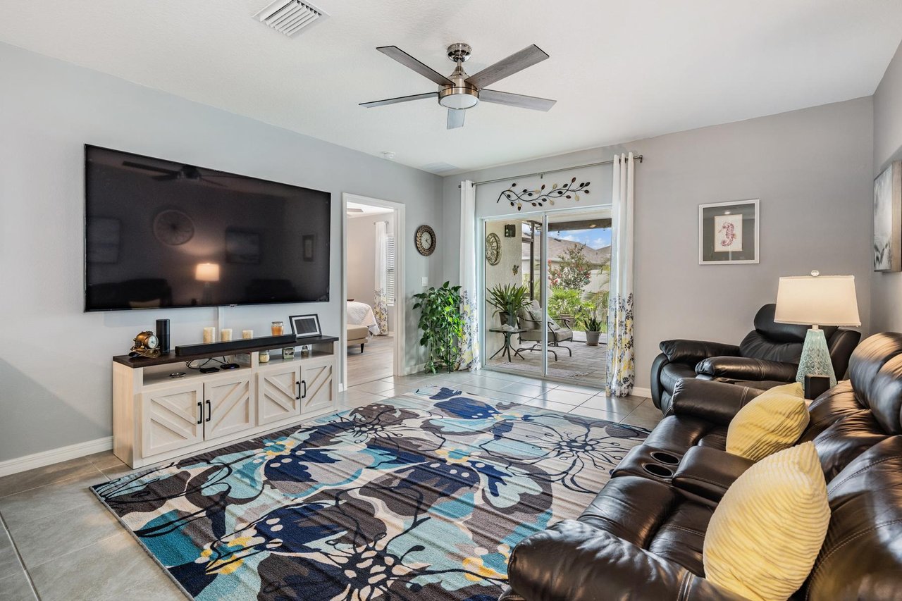 Turnkey Oasis in Epperson Lagoon