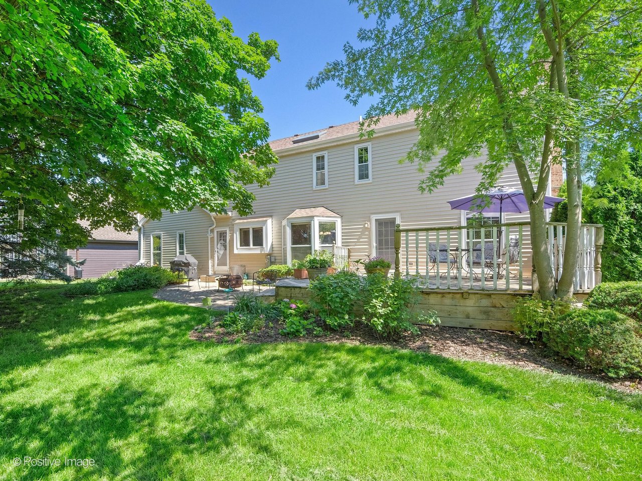 Under Contract Off-Market: 89 Christina Cir, Wheaton IL, a 4-Bedroom Colonial in Danada North
