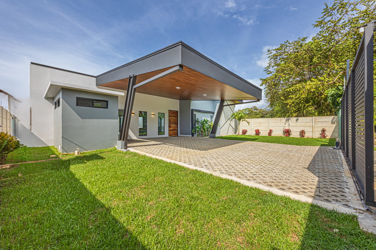 Casa Coral: Luxury Brand New Home in Uvita's Premier Neighborhood