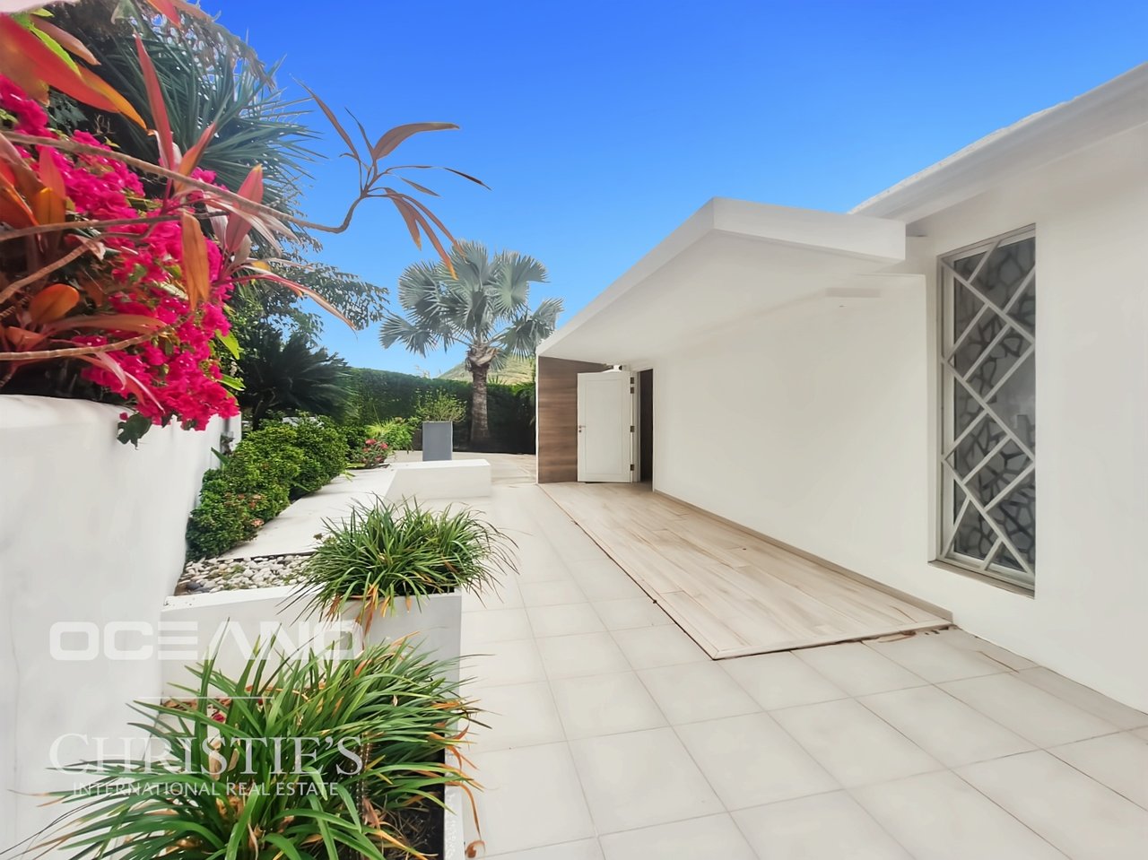 Modern 3 bedrooms Villa - Sea View