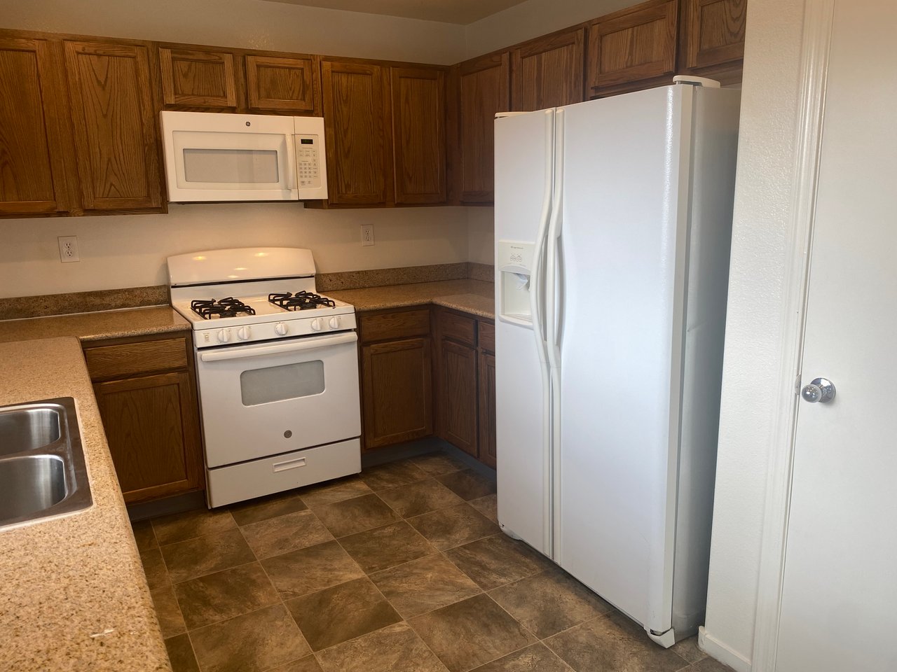 8007 Torremolinos Avenue