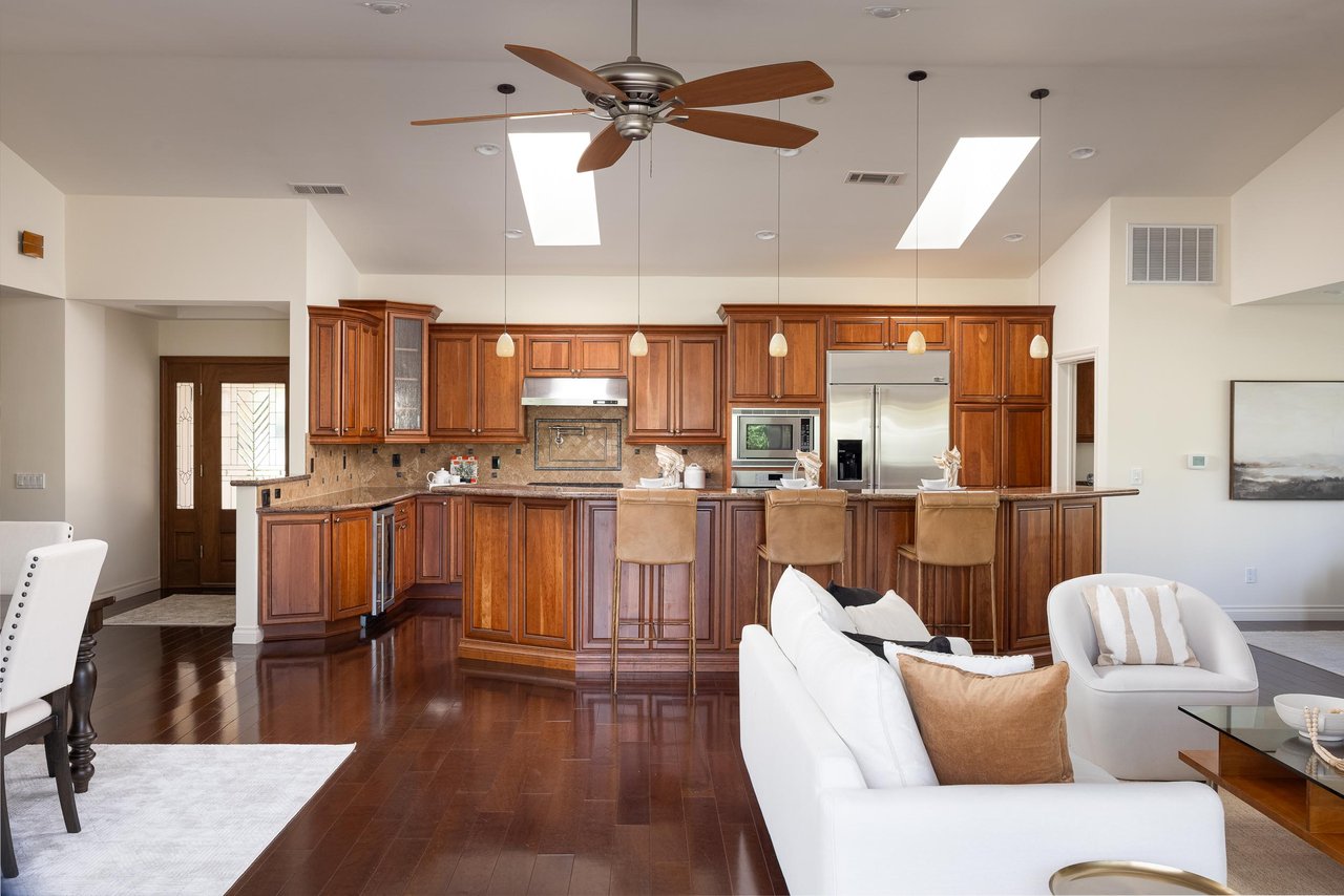 17205 Vendor Pl