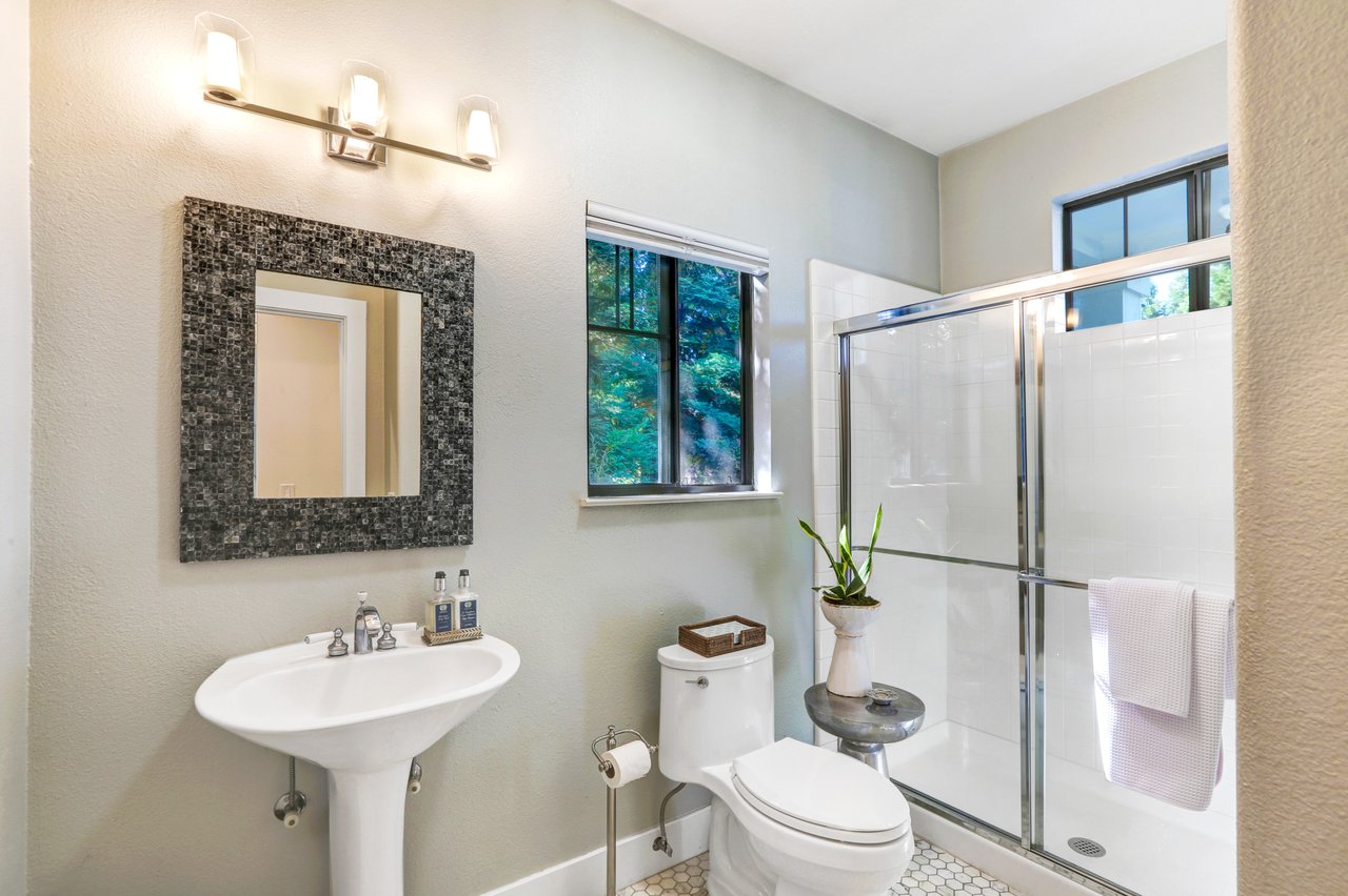 319 Jester Ct