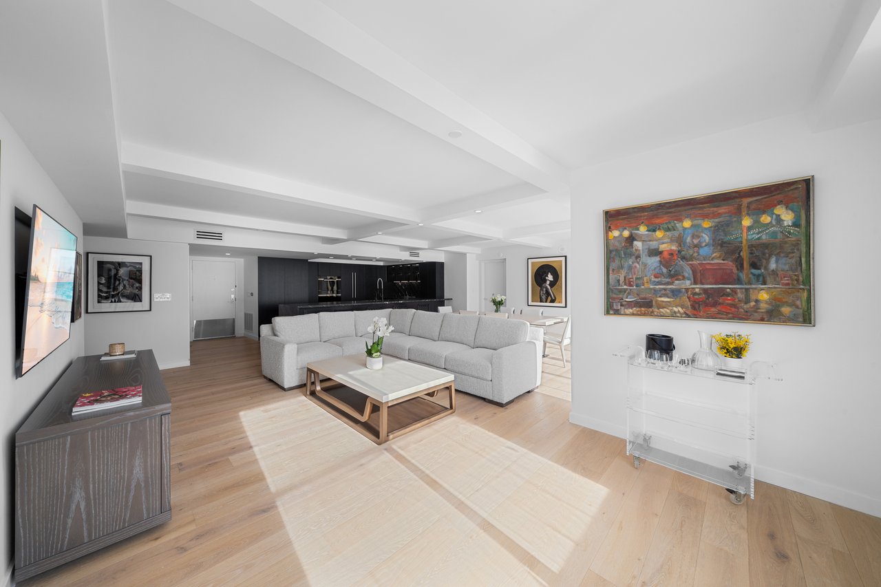 1800 Sunset Harbour 1202/04