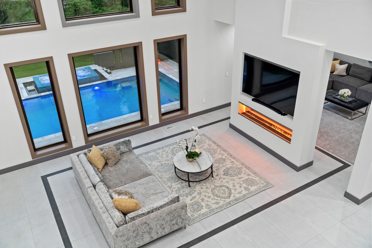 9100 Mill Pond Valley Dr