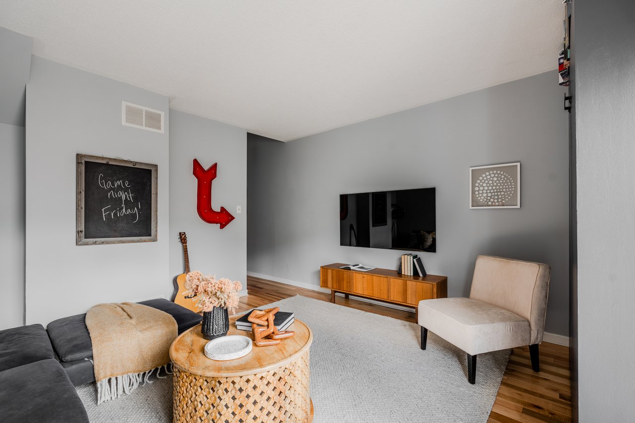 130-90 Edgewood Ave