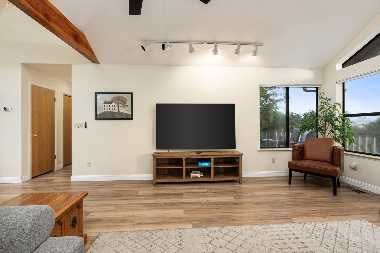 53050 Ridge Top Drive