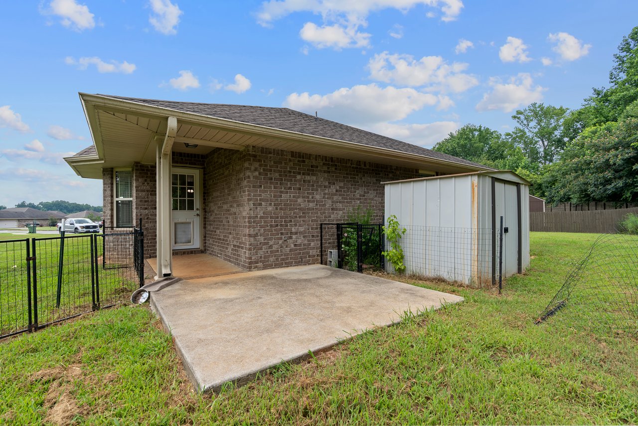 Quiet Cul-de-Sac – Minutes from Clift Farms!