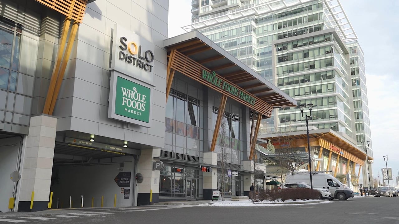 304-4468 Dawson St